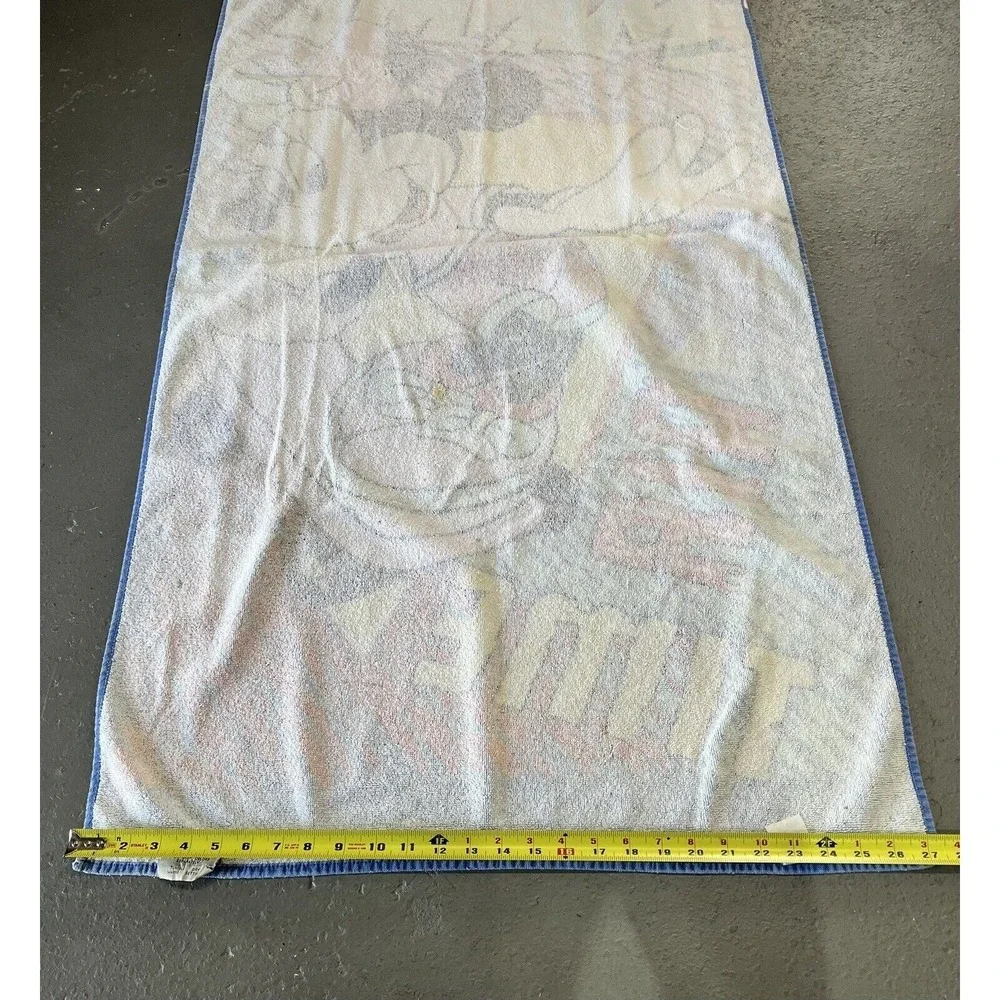 Vintage Disney Minnie Mouse Skateboarding Skater Disney World Beach Pool Towel